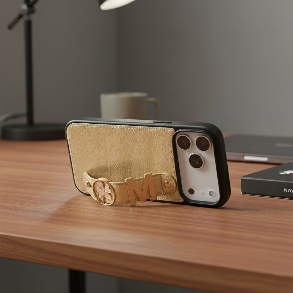 iPhone 17 Pro Kişiye Özel Harfli Deri Telefon Kılıfı Gold