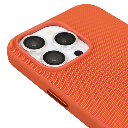 iPhone 16 Pro Gizli Magsafeli Mikro Kabartma Premium Telefon Kılıfı - Turuncu