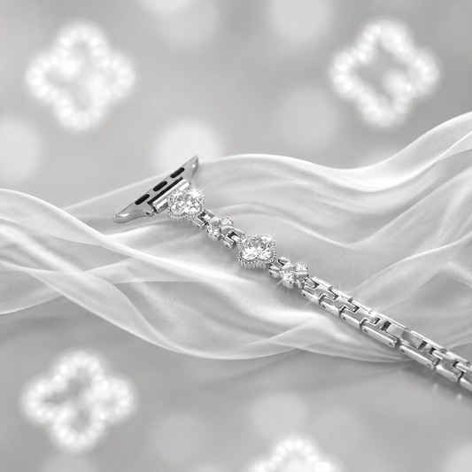 Apple Watch Saat Taşlı Yonca Tasarımlı Şık Kordon Silver