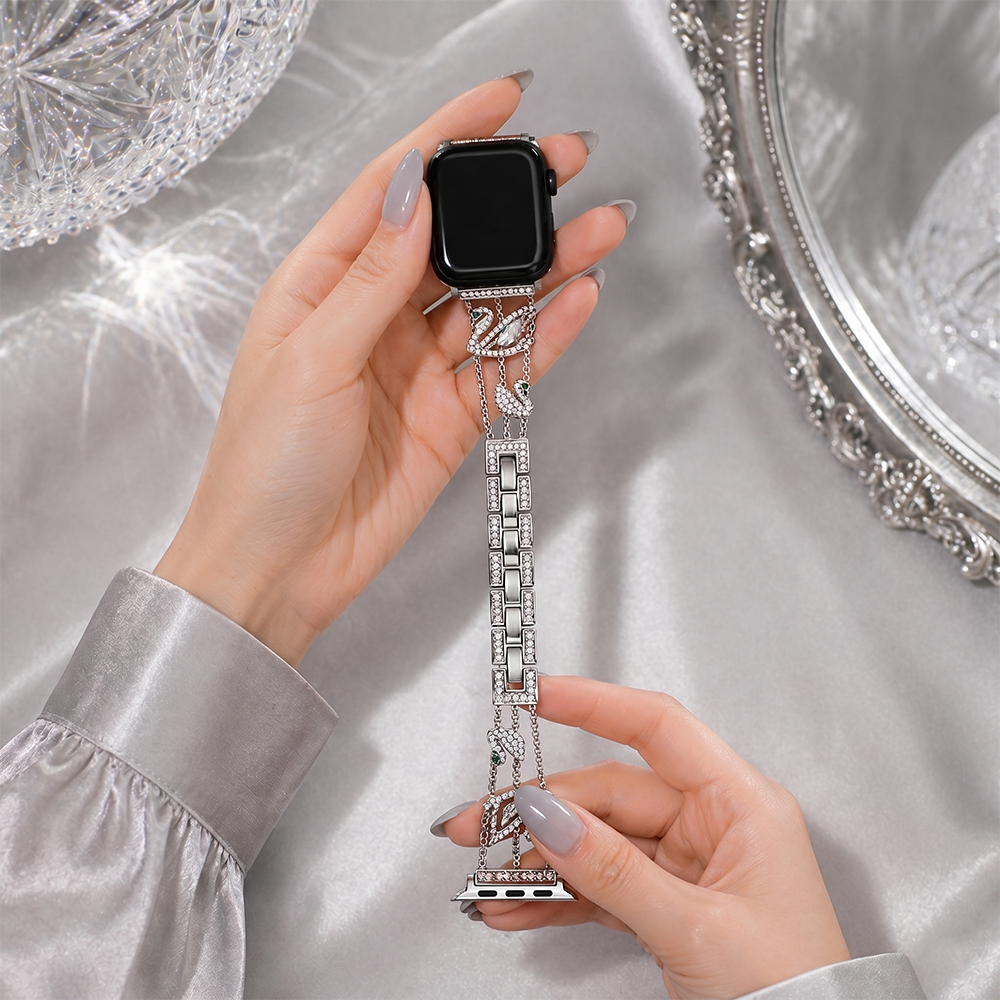 Apple Watch Saat Taşlı Kuğu Tasarımlı Şık Kordon Silver