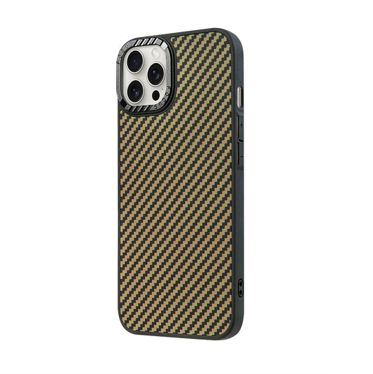 Apple iPhone 15 Pro Karbon Magsafe Gold
